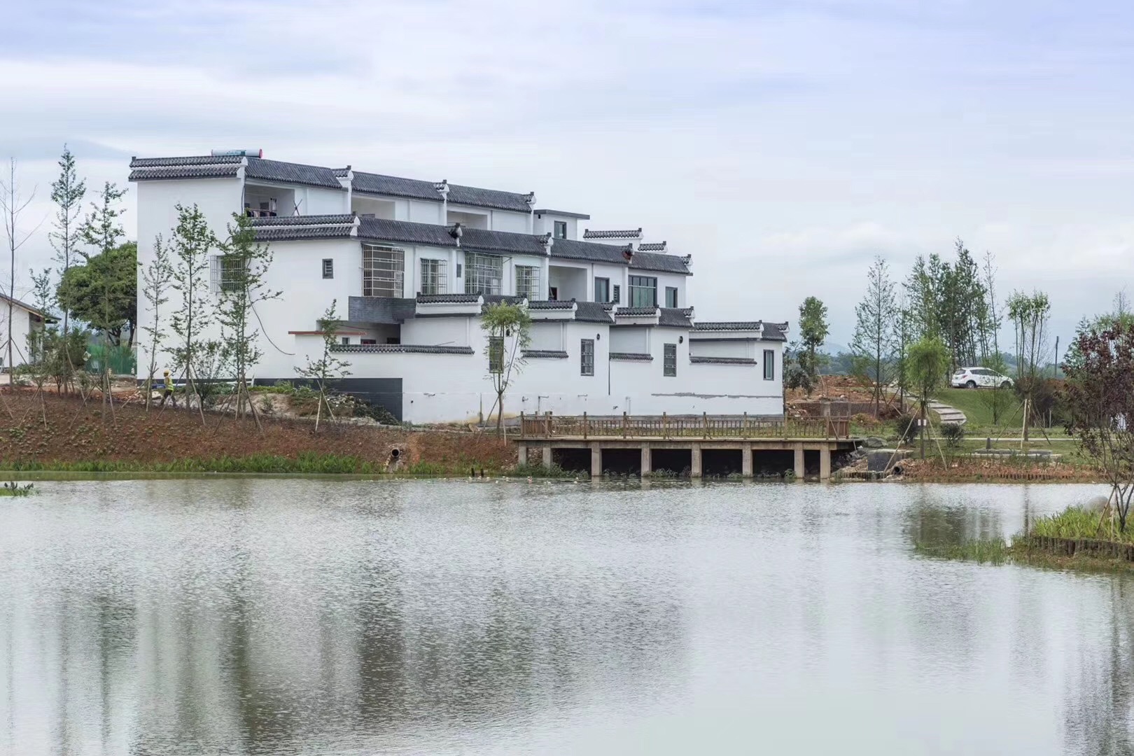 3499拉斯维加斯股份南雄项目洋湖村.jpg